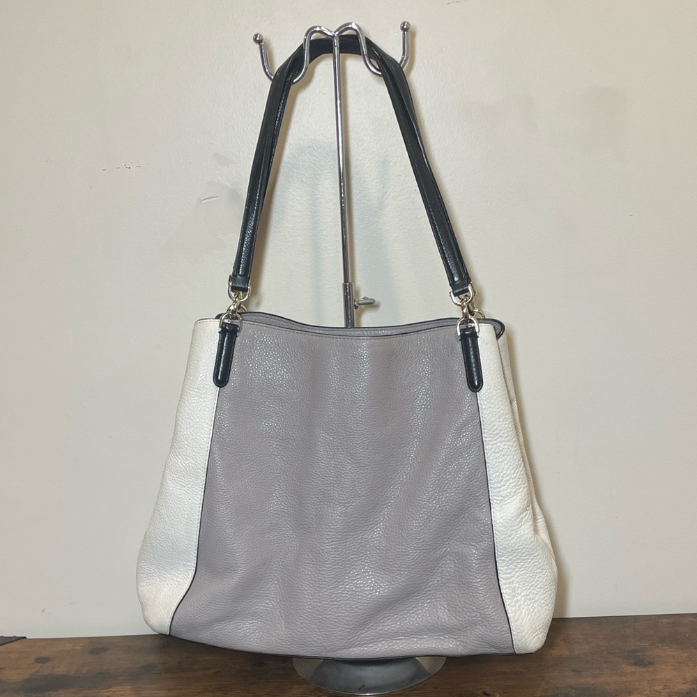 Kate Spade Jackson Tote/Shoulder Bag - Picture 4 of 16